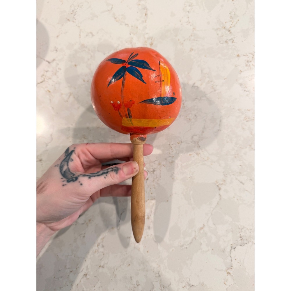 Vintage Handmade Maracas Set Hand Painted Palm Tree Tropical Gourd Shakers Red - Picture 2 of 5